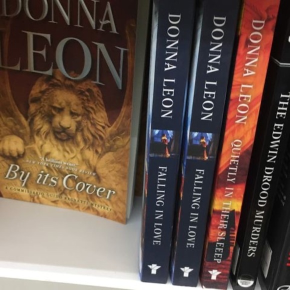 Meet your Posher, Kelly - Picture 1 of 1